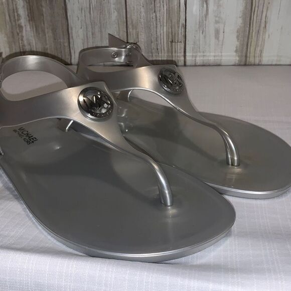 Michael Kors Silver Jelly Thong Sandals Size 6R - Picture 9 of 16